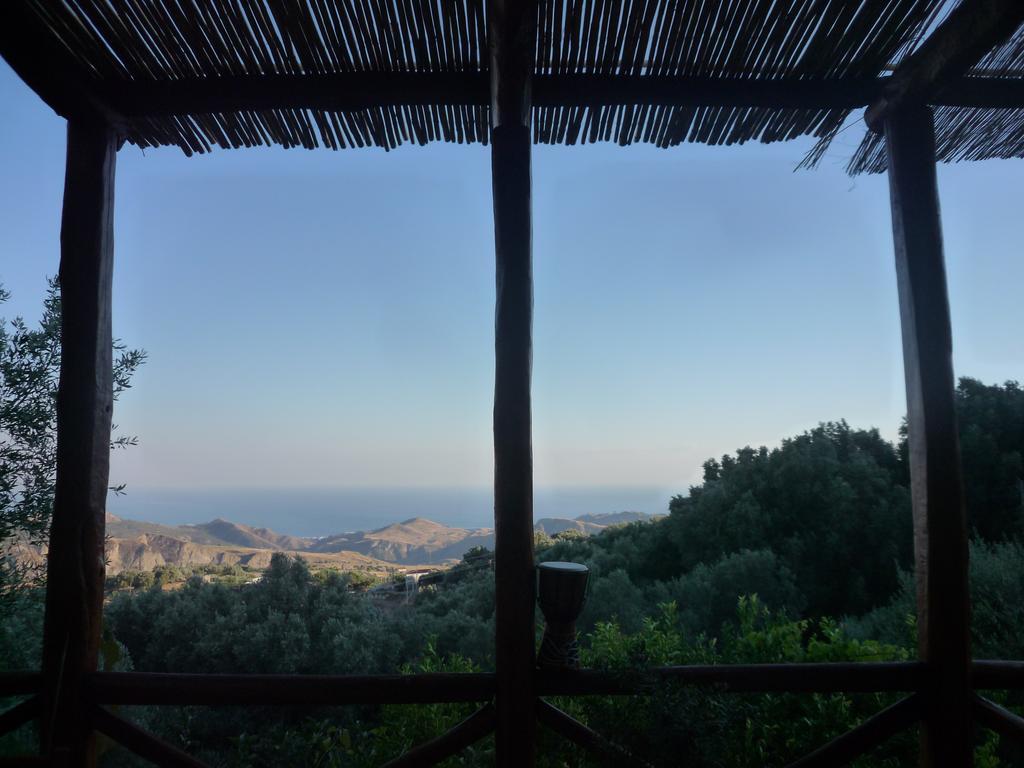 Rocca Del Vento Bed & Breakfast San Pantaleone Luaran gambar