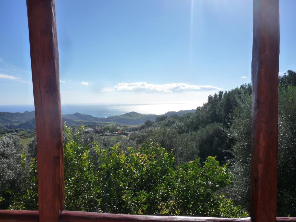 Rocca Del Vento Bed & Breakfast San Pantaleone Luaran gambar