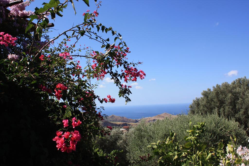Rocca Del Vento Bed & Breakfast San Pantaleone Luaran gambar
