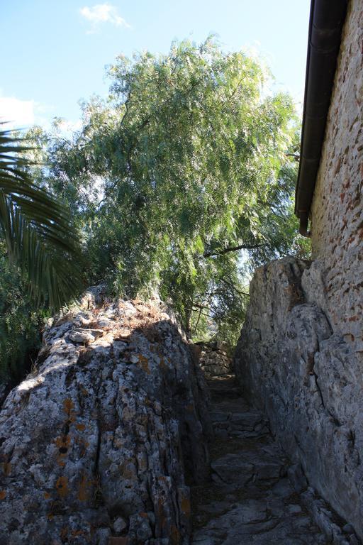 Rocca Del Vento Bed & Breakfast San Pantaleone Luaran gambar